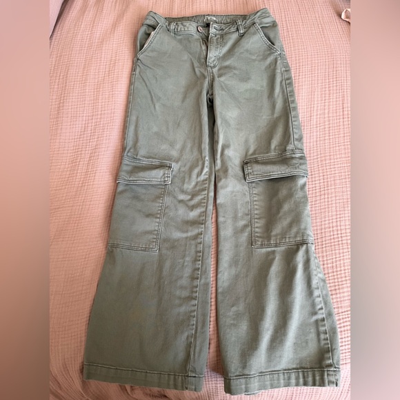 Abercrombie Kids Blue Cargo Jeans/ Target Green Cargo Pants (2-pairs) - Picture 6 of 6